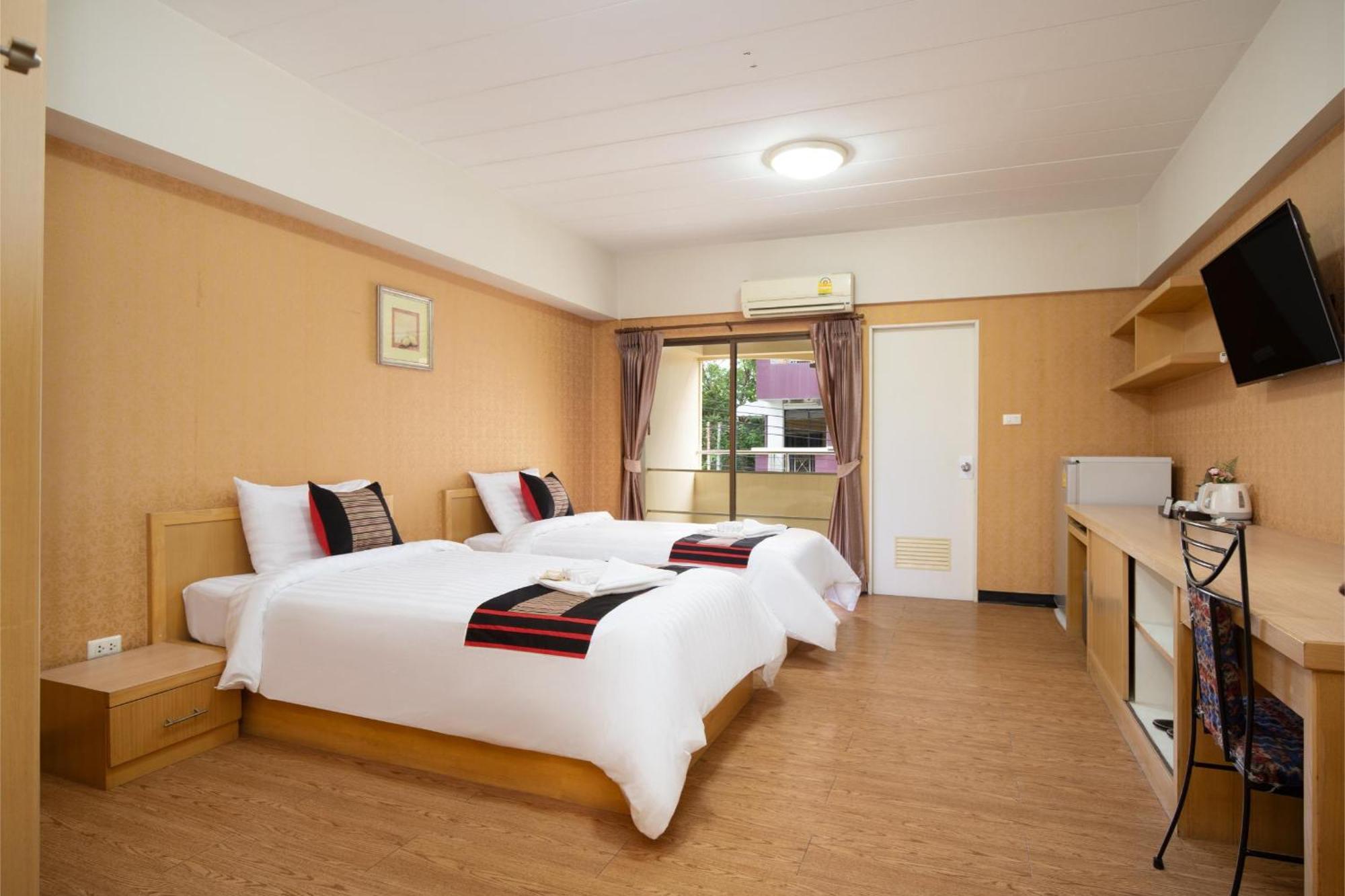 P-Park Hotel Бангкок Екстер'єр фото