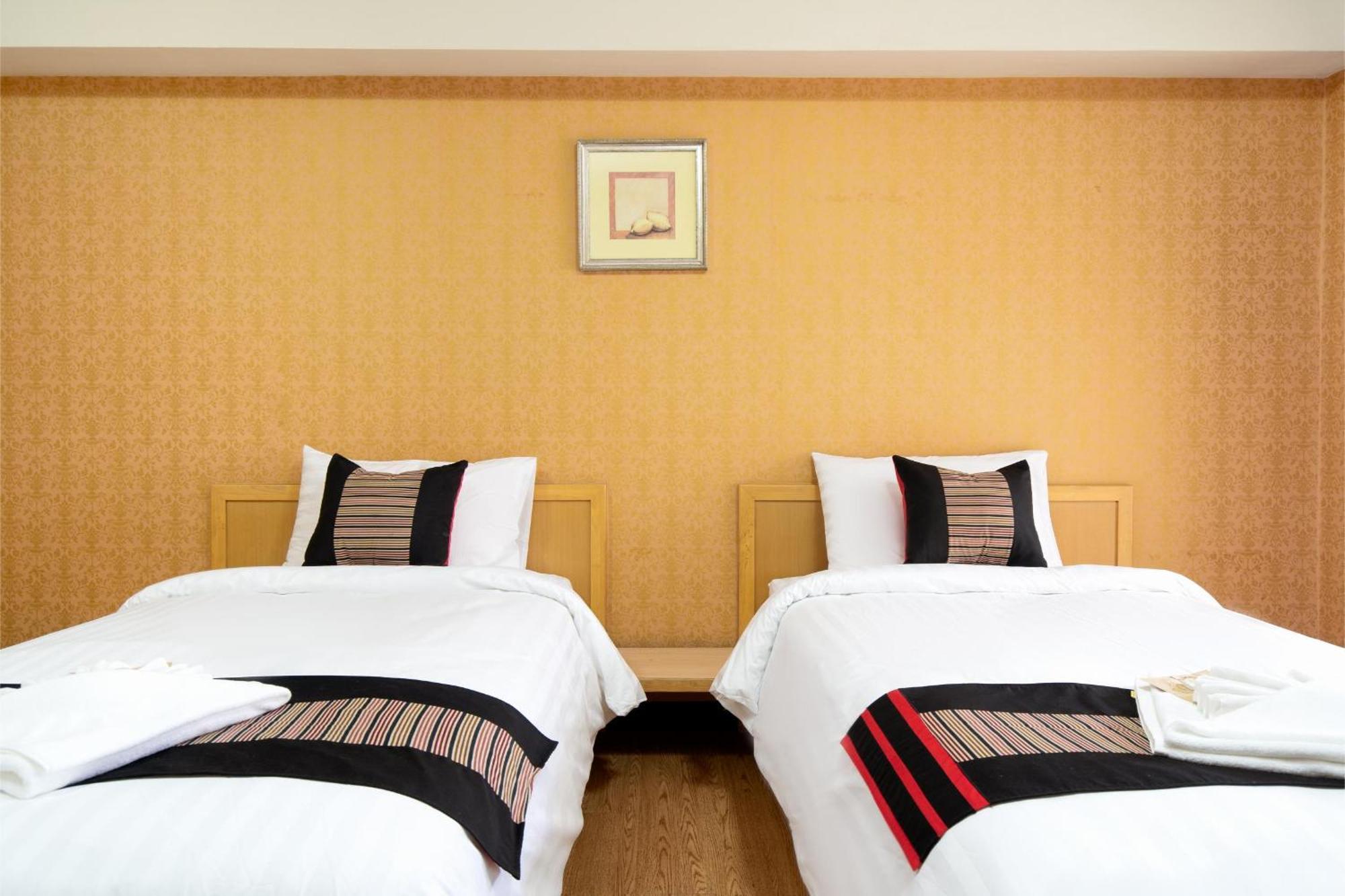 P-Park Hotel Бангкок Екстер'єр фото
