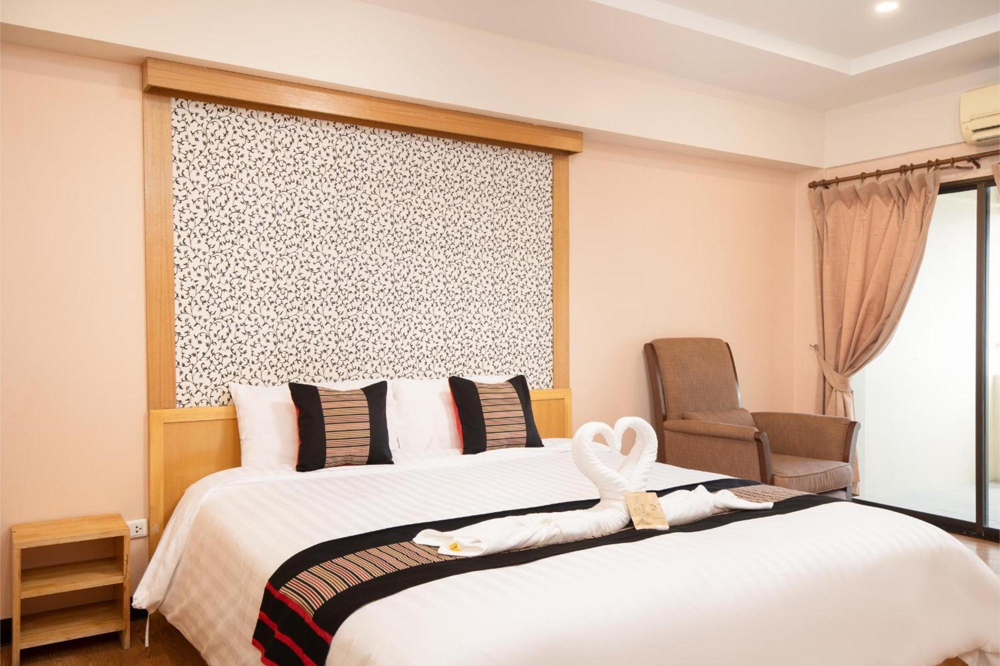 P-Park Hotel Бангкок Екстер'єр фото