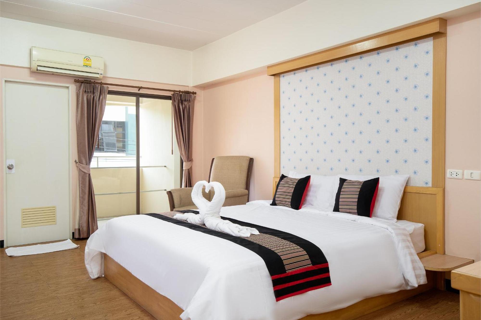 P-Park Hotel Бангкок Екстер'єр фото