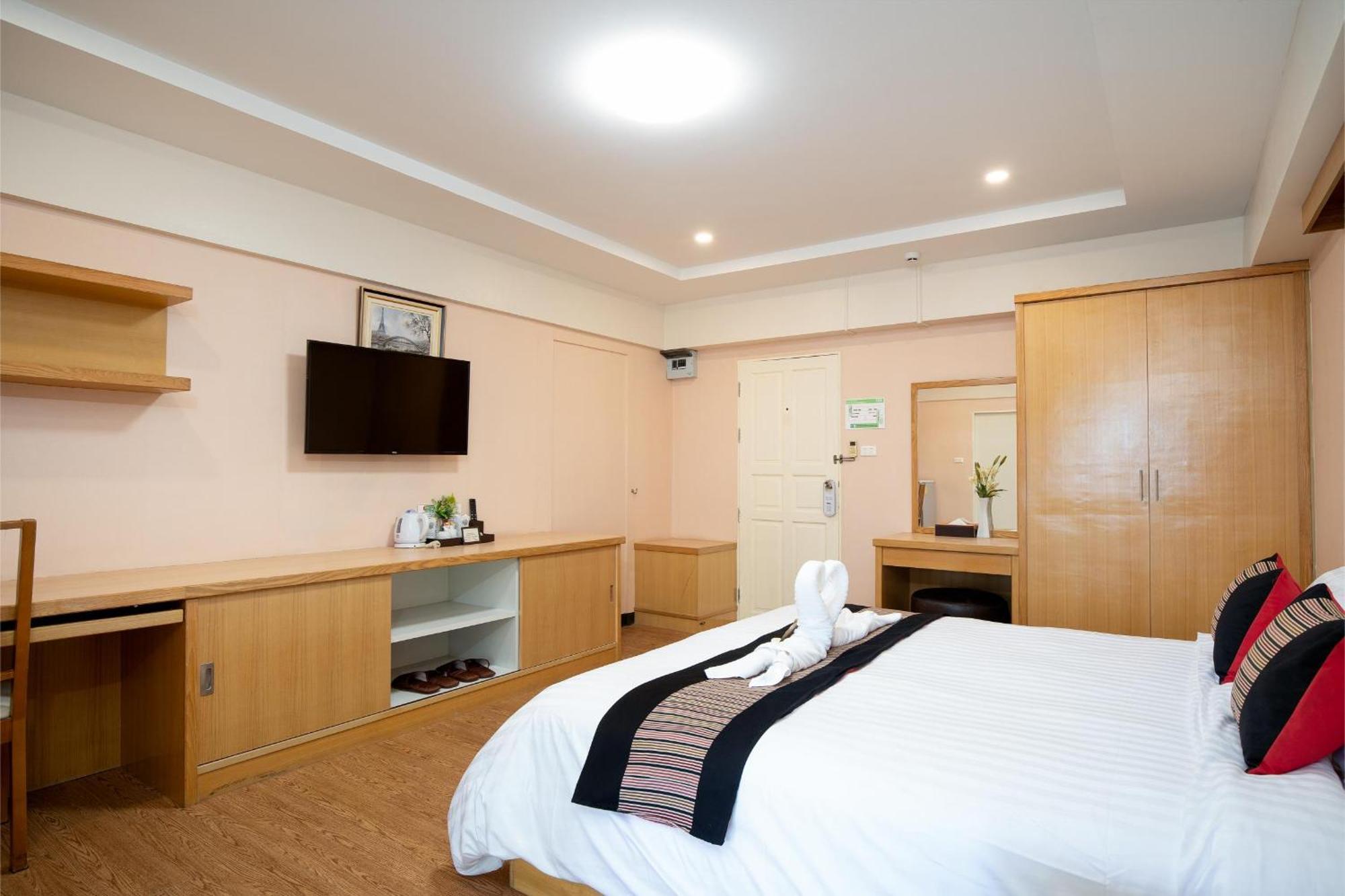P-Park Hotel Бангкок Екстер'єр фото